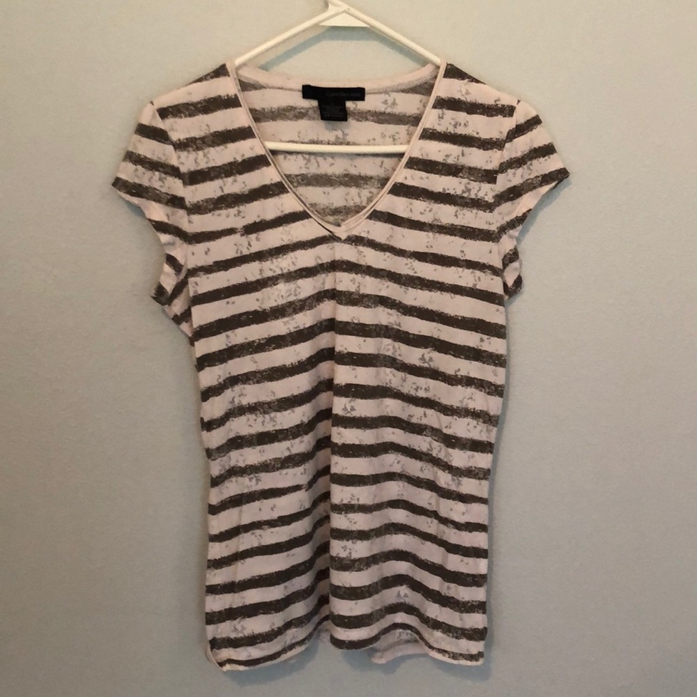 Striped v neck tee Calvin Klein